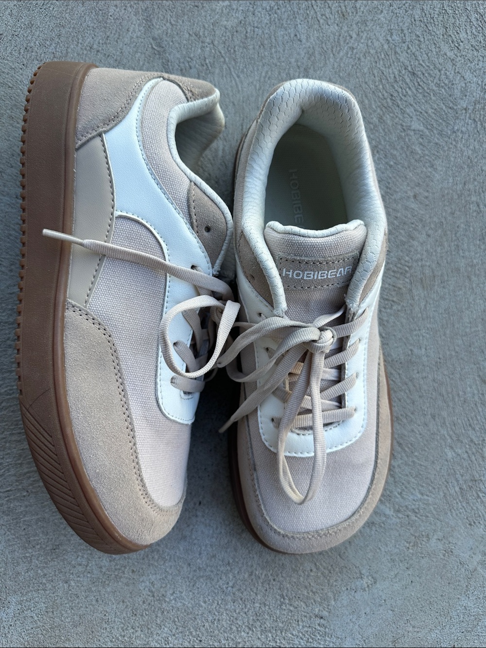 Hobibear Women's Neutral Beige & White Platform Sneakers